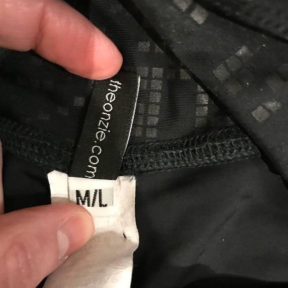 Onzie Cropped Legging M/L - Picture 4 of 5